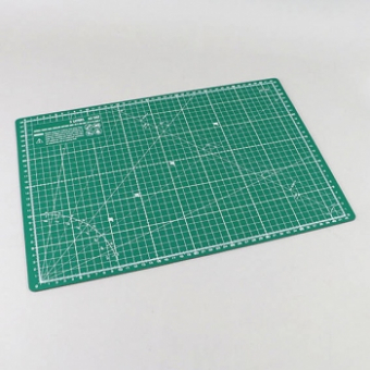 Zelfherstellend snijmat A3, 45 x 30 cm, met raster/ruitpatroon, groen (22665)