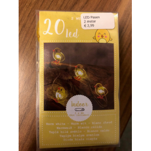 Led snoer 2 meter met paaskuikentjes (LED Kuiken)